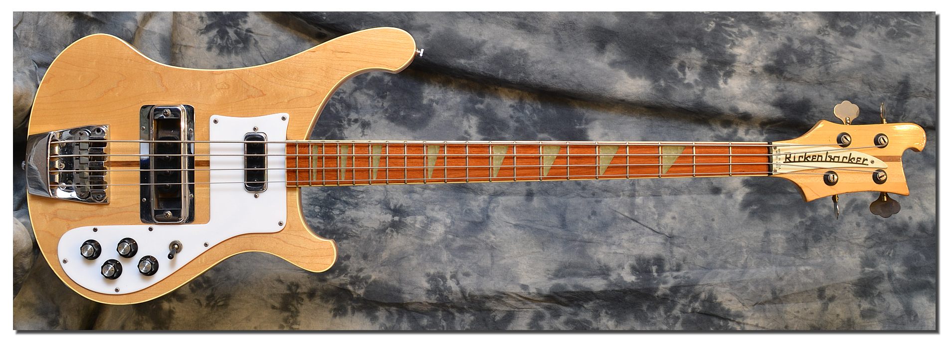 Rickenbacker 4001 1976 - www.12fret.com